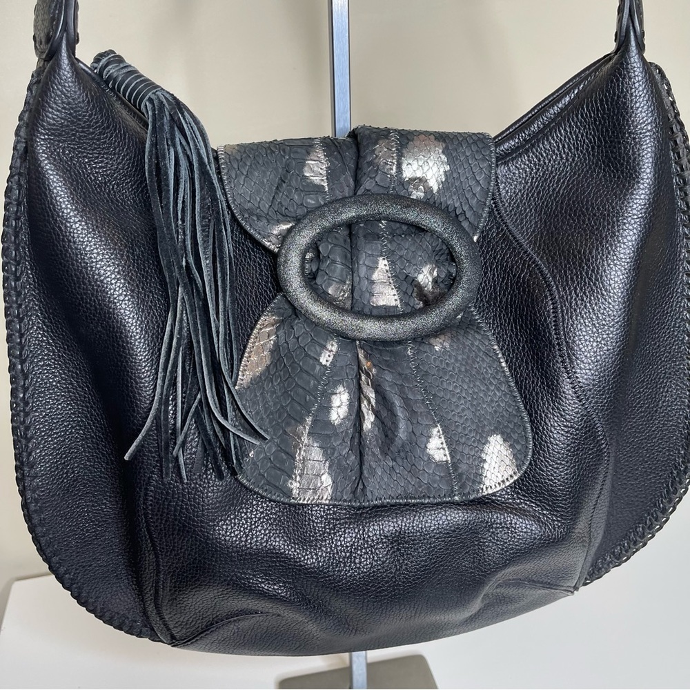 CHI Designed by Falchi Snakeskin & Pebble Leather Shoulder Bag
